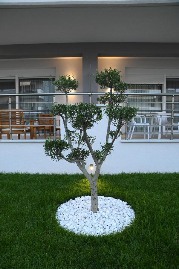 Faidra Apartments Néa Péramos Exteriér fotografie