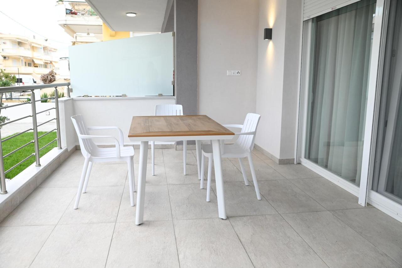 Faidra Apartments Néa Péramos Exteriér fotografie