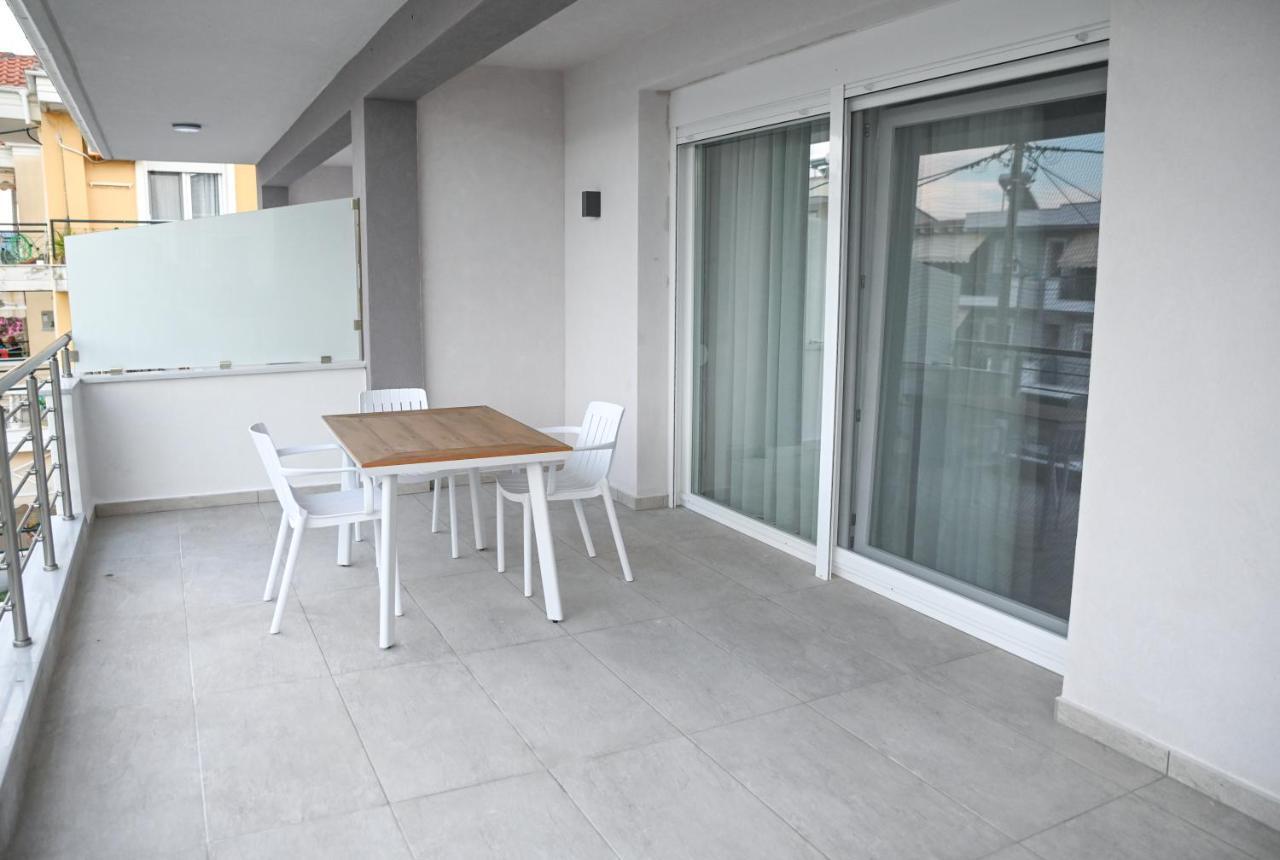 Faidra Apartments Néa Péramos Exteriér fotografie